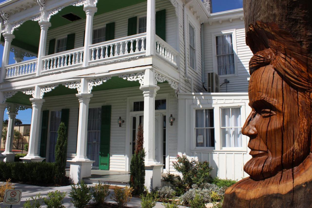 The George Manor Bed and Breakfast Galveston Exteriör bild