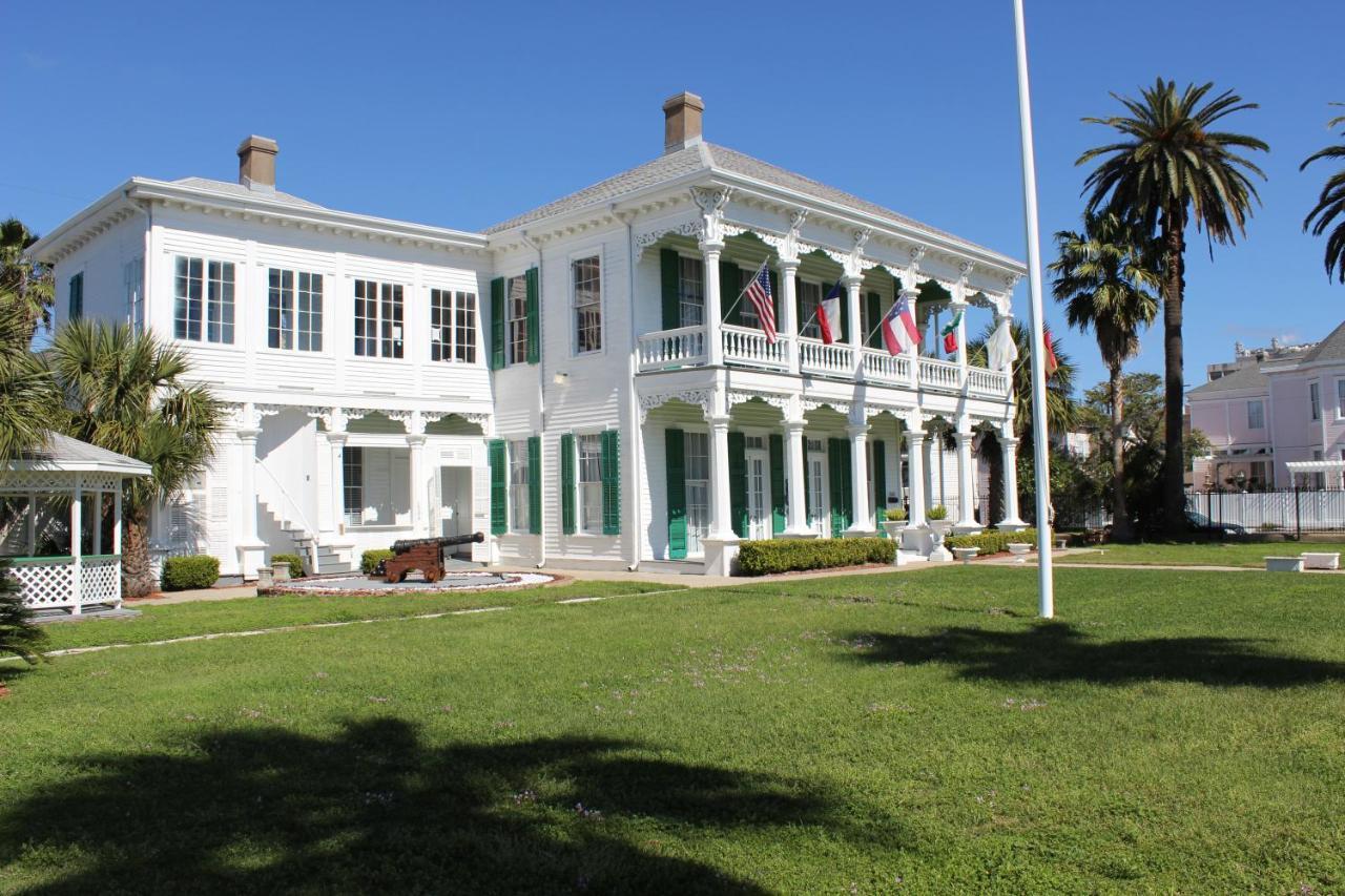 The George Manor Bed and Breakfast Galveston Exteriör bild